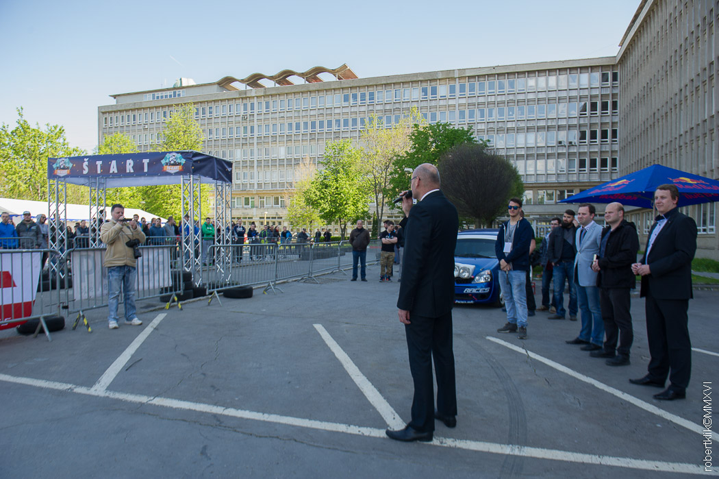 TU-KART 2016 Prvé motokárové preteky na akademickej pôde