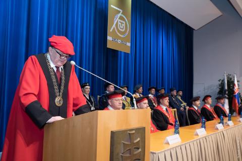 Slávnostné zhromaždenie akademickej obce a vedeckej rady TUKE