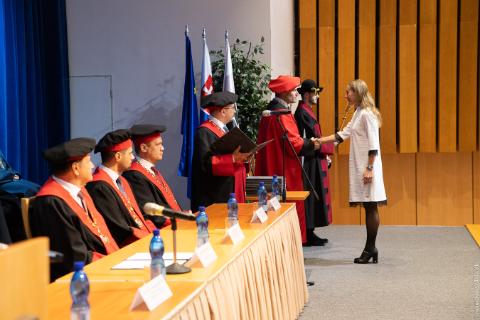 Slávnostná promócia absolventov doktorandského štúdia