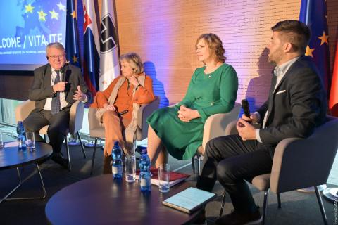 Ministerka investícií, regionálneho rozvoja a informatizácie podpísala memorandum s Technickou univerzitou v Košiciach