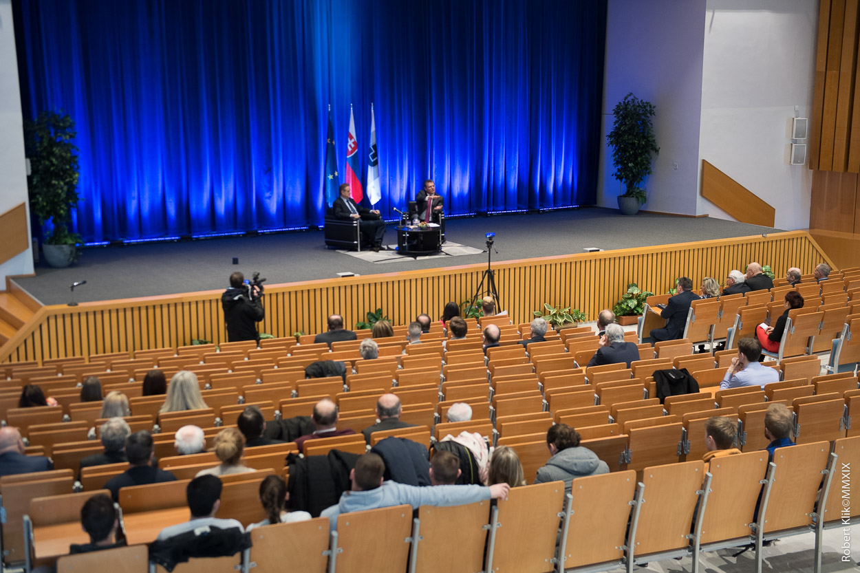 Diskusia s podpredsedom Európskej komisie Marošom Šefčovičom