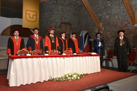 Udelenie čestného titulu Doctor honoris causa prof. Ing. Vladimírovi Vašekovi, CSc.