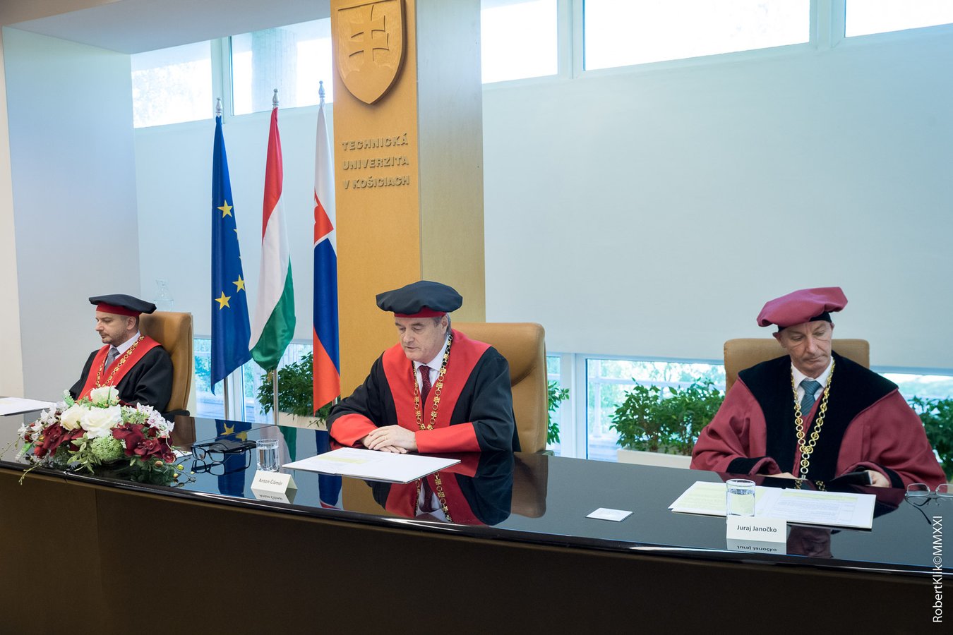 Udelenie čestných titulov Doctor honoris causa TUKE