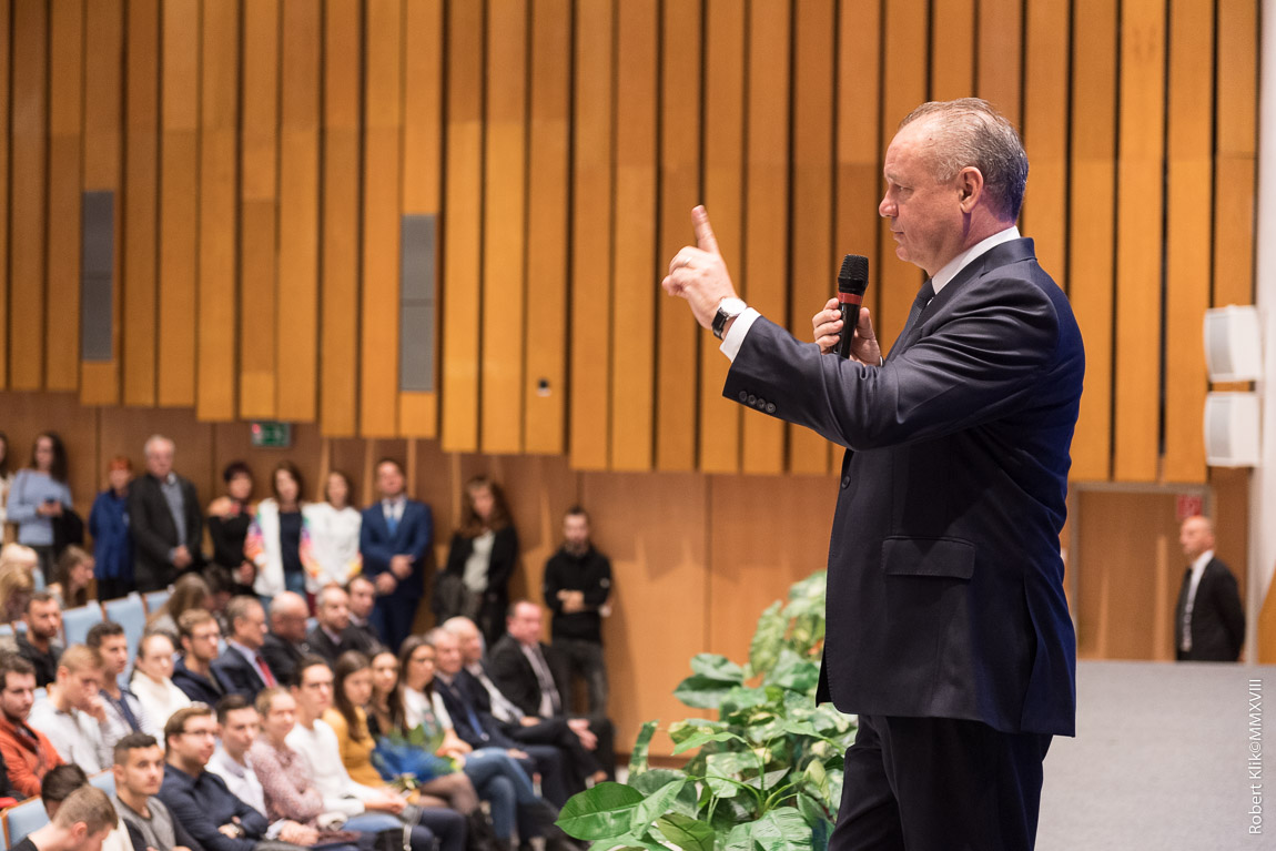 Prezident SR navštívil TUKE