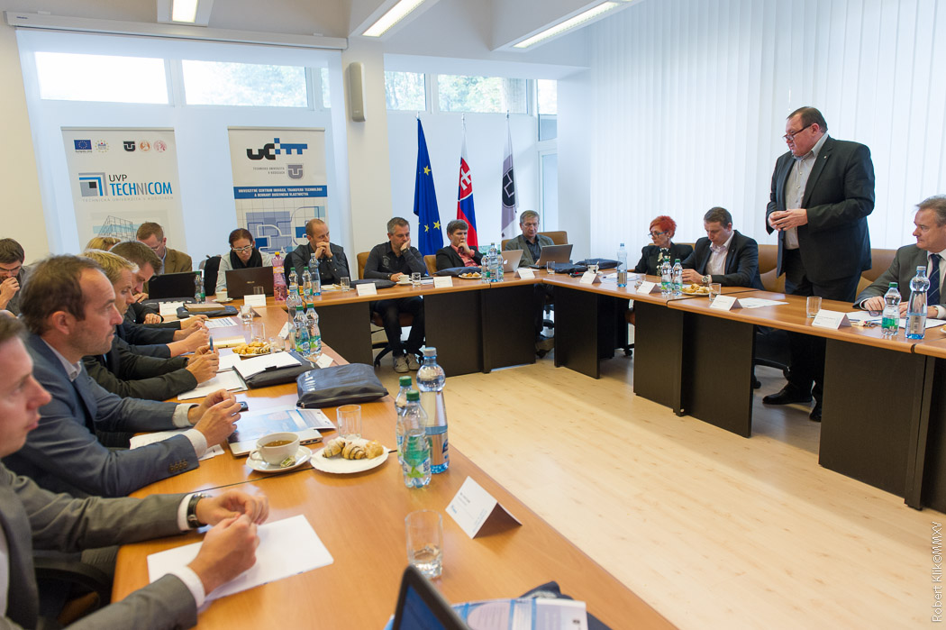 Pracovné stretnutie zástupcov UVP a VC