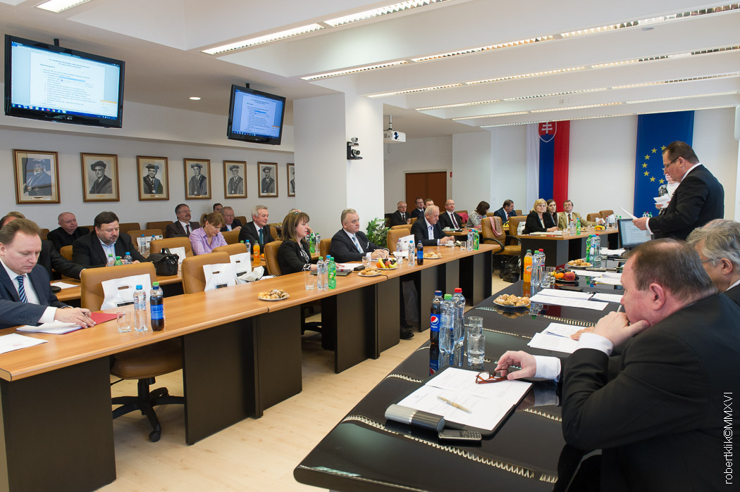 TUKE hostila 75. zasadnutie Slovenskej rektorskej konferencie