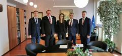 Memorandum o spolupráci medzi TUKE a Úradom podpredsedu vlády SR pre investície a informatizáciu