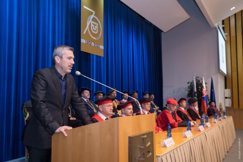 Slávnostné zhromaždenie akademickej obce a vedeckej rady TUKE