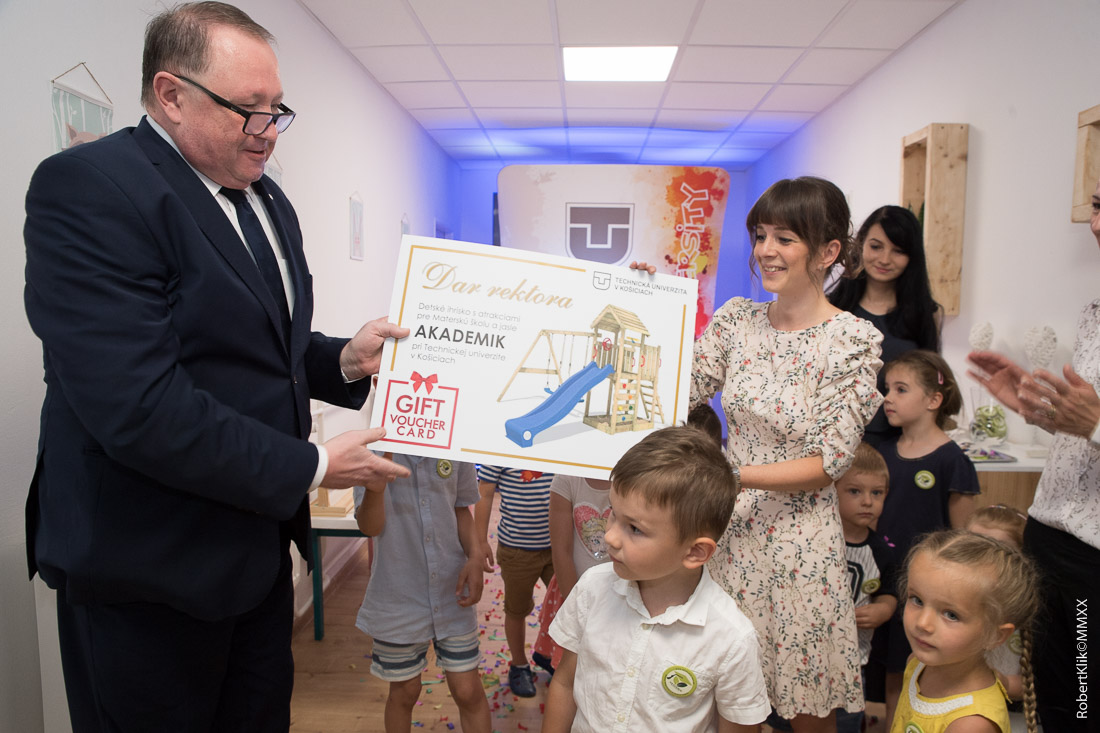 Slávnostné otvorenie Materskej škôlky a jaslí AKADEMIK pri TUKE