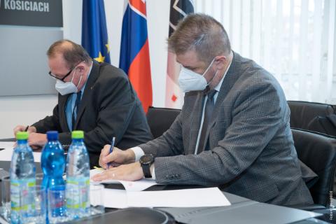 Spolupráca TUKE s Kompetenčným a certifikačným centrom kybernetickej bezpečnosti