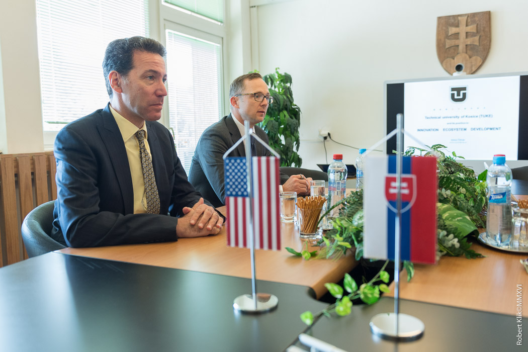 Návšteva veľvyslanca USA na TUKE