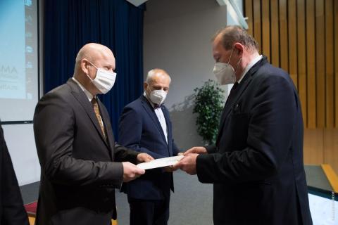 Odovzdanie ďakovných listov a diplomov na VR TUKE 11.02.2022