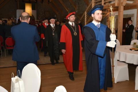 Udelenie čestného titulu Doctor honoris causa prof. Ing. Vladimírovi Vašekovi, CSc.