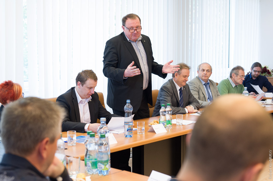 Pracovné stretnutie zástupcov UVP a VC