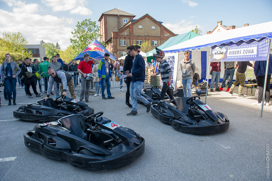 TU-KART 2016 Prvé motokárové preteky na akademickej pôde