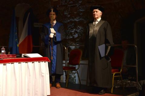 Udelenie čestného titulu Doctor honoris causa prof. Ing. Vladimírovi Vašekovi, CSc.