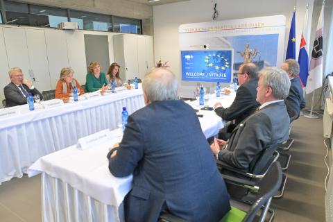 Ministerka investícií, regionálneho rozvoja a informatizácie podpísala memorandum s Technickou univerzitou v Košiciach