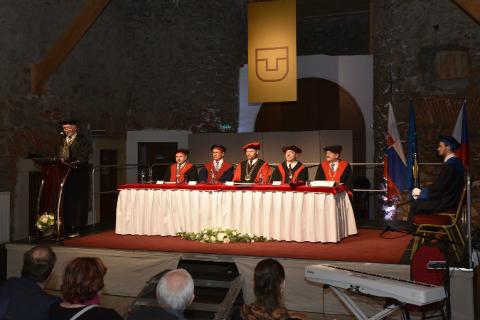 Udelenie čestného titulu Doctor honoris causa prof. Ing. Vladimírovi Vašekovi, CSc.